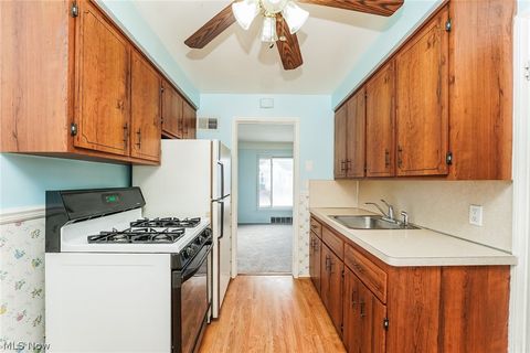 Tiny photo for 4648 W 146th Street, Cleveland, OH 44135 (MLS # 5188063)