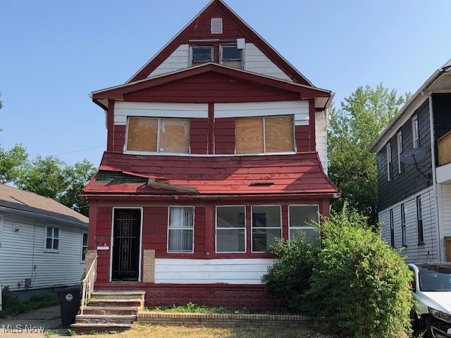 4 Bedroom, 2 Bath Home in need of a full rehab. This was previously a 2-family home that was converted into a single sometime in the past (date unknown). Being sold "as-is". Buyer to assume POS Violations at Closing (POS has been ordered). Seller will not consider "Seller Financing", "Sight Unseen", or "Assignable Offers".