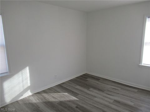 Tiny photo for 1403 Dawnwood, Parma, OH 44134 (MLS # 5190037)