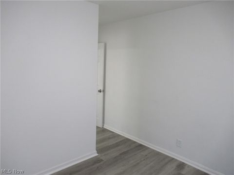 Tiny photo for 1403 Dawnwood, Parma, OH 44134 (MLS # 5190037)