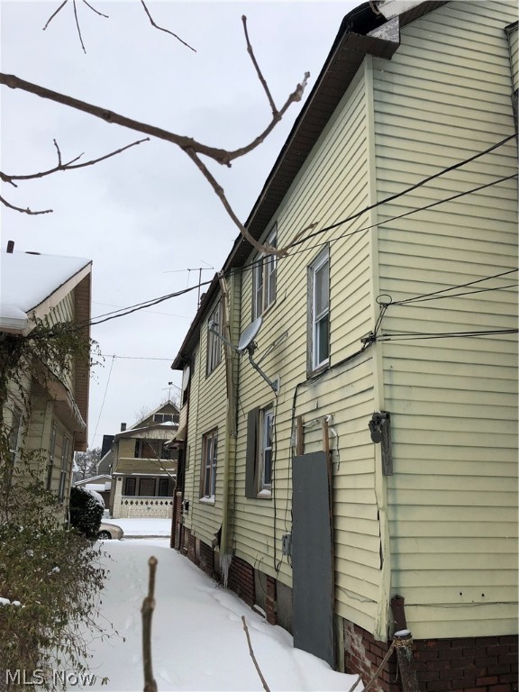 East Blvd - Residential Income