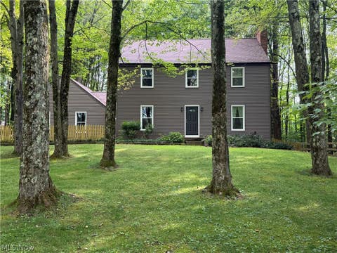 Homes For Sale - 7342 Hubbard Bedford Road<br/> Hubbard, OH 44425