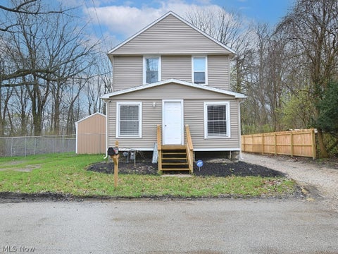 Homes For Sale - 1422 W 30th Street<br/> Ashtabula County, Ashtabula, OH 44004