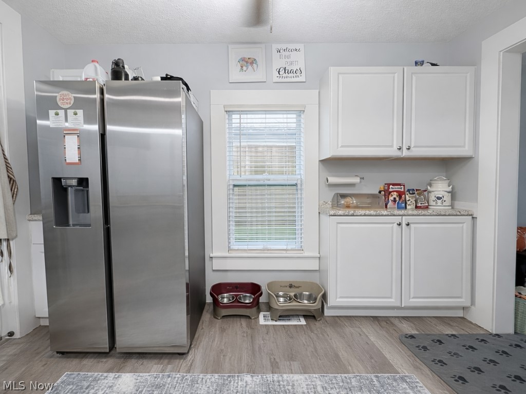 Smith Realty Company's Roundho - Residential