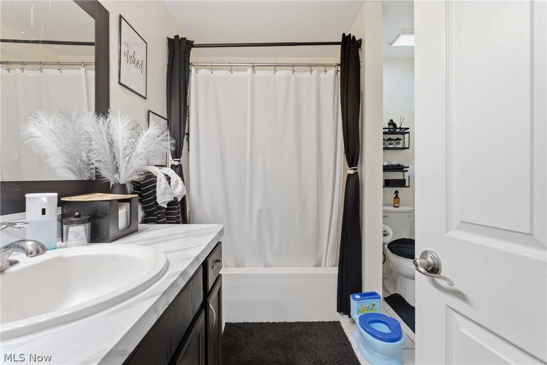 Meadows/Copley - Residential