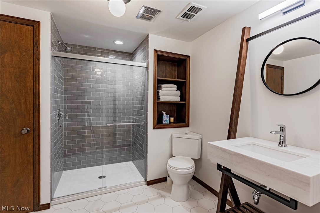 Hunting Hollow - Residential