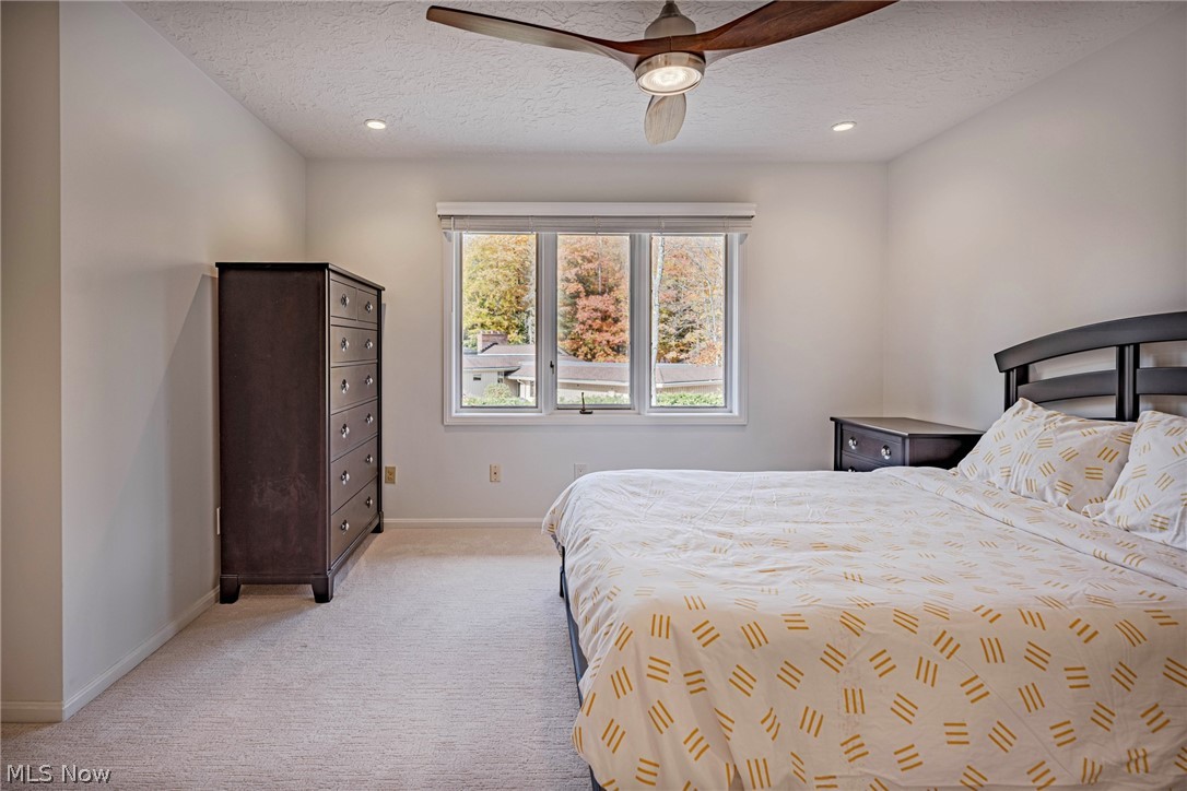 Hunting Hollow - Residential