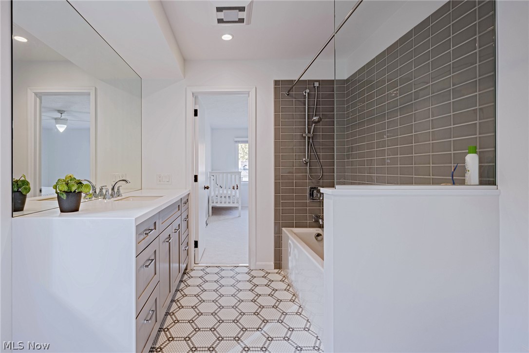 Hunting Hollow - Residential