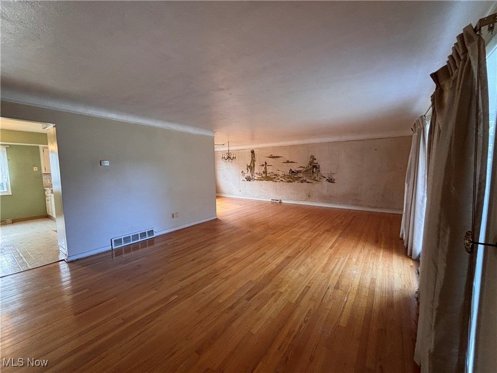 Photo of 15983 Galemore Drive, Middleburg Heights, OH 44130 (MLS # 5165372)