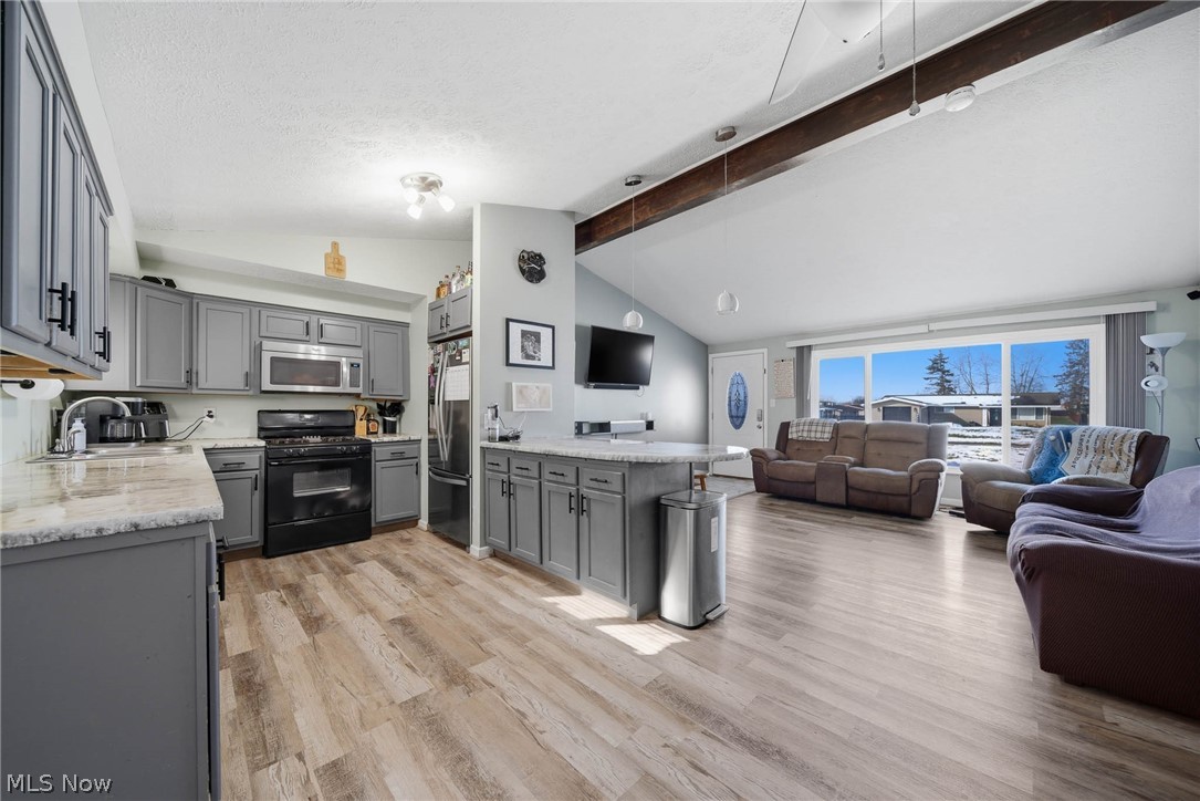 Nfld Square Sub - Residential