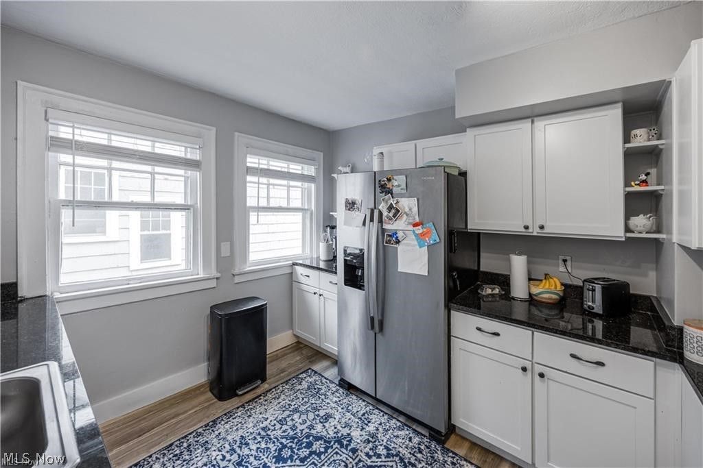 Photo of 18520 Winslow Road, Shaker Heights, OH 44122 (MLS # 5193272)