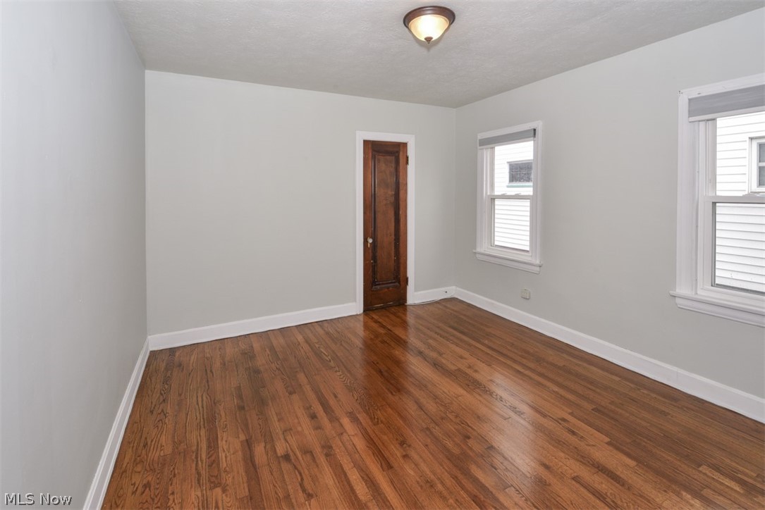 Ridgewood 08 - Residential