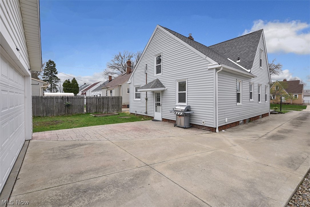 Ridgewood 08 - Residential