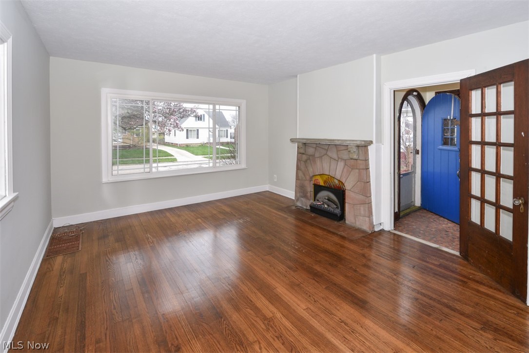 Ridgewood 08 - Residential