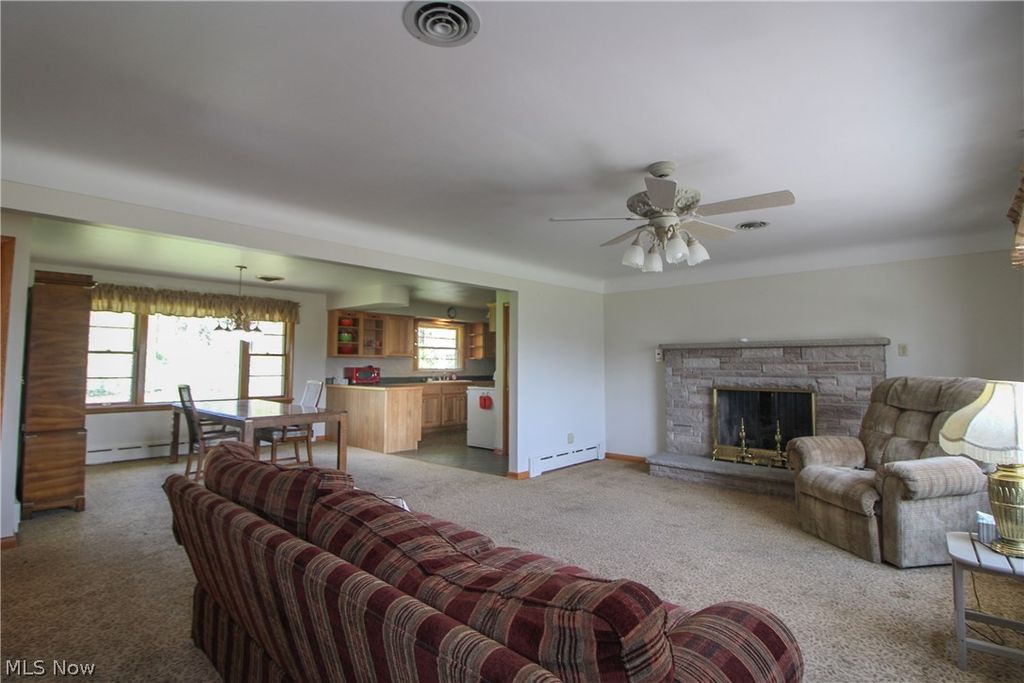 Photo of 66 S Beverly Avenue, Austintown, OH 44515 (MLS # 5202992)