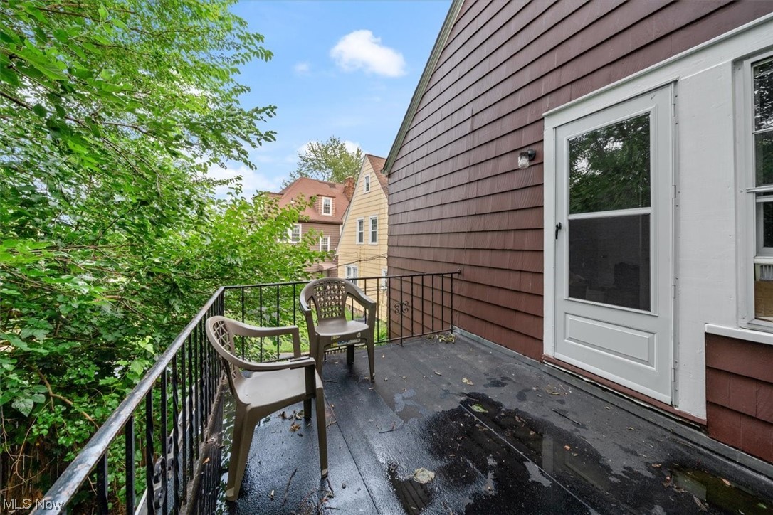 Vans - Residential Income