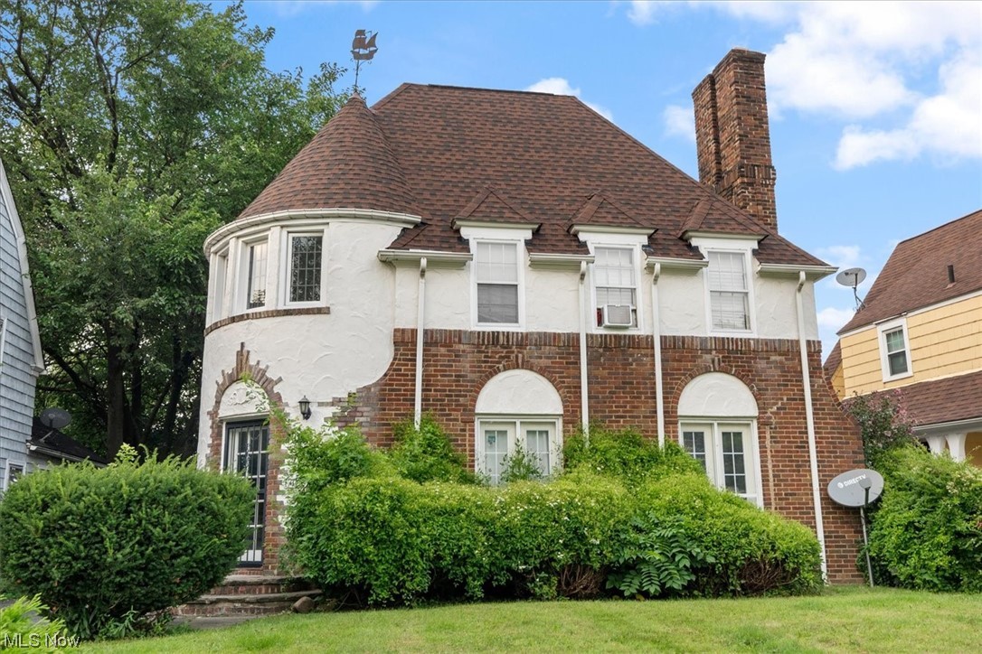 Vans - Residential Income