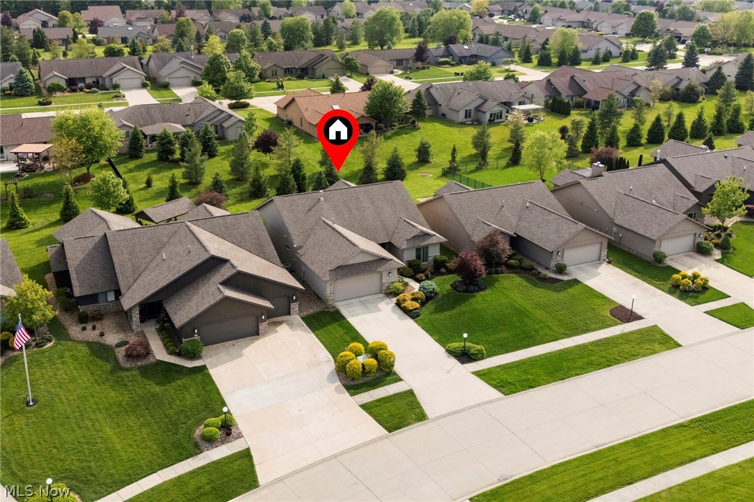 9070 Hummingbird Lane
