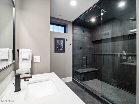 Tiny photo for 17788 Edgewater Drive, Lakewood, OH 44107 (MLS # 5185204)