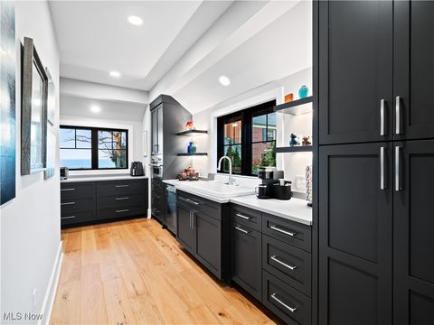 Tiny photo for 17788 Edgewater Drive, Lakewood, OH 44107 (MLS # 5185204)