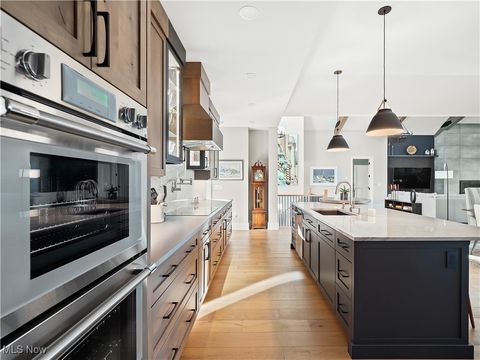 Tiny photo for 17788 Edgewater Drive, Lakewood, OH 44107 (MLS # 5185204)