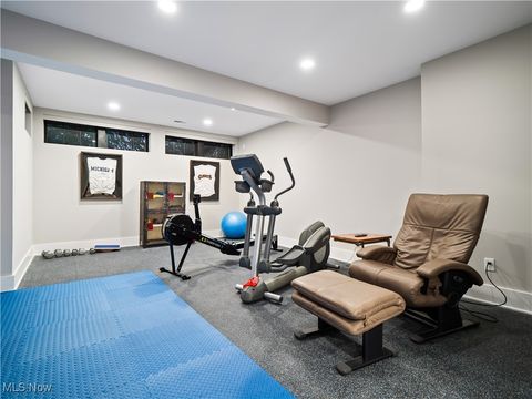 Tiny photo for 17788 Edgewater Drive, Lakewood, OH 44107 (MLS # 5185204)