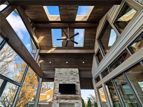 Tiny photo for 17788 Edgewater Drive, Lakewood, OH 44107 (MLS # 5185204)