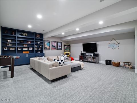 Tiny photo for 17788 Edgewater Drive, Lakewood, OH 44107 (MLS # 5185204)