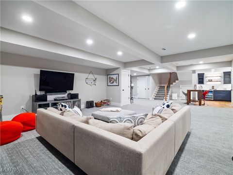 Tiny photo for 17788 Edgewater Drive, Lakewood, OH 44107 (MLS # 5185204)