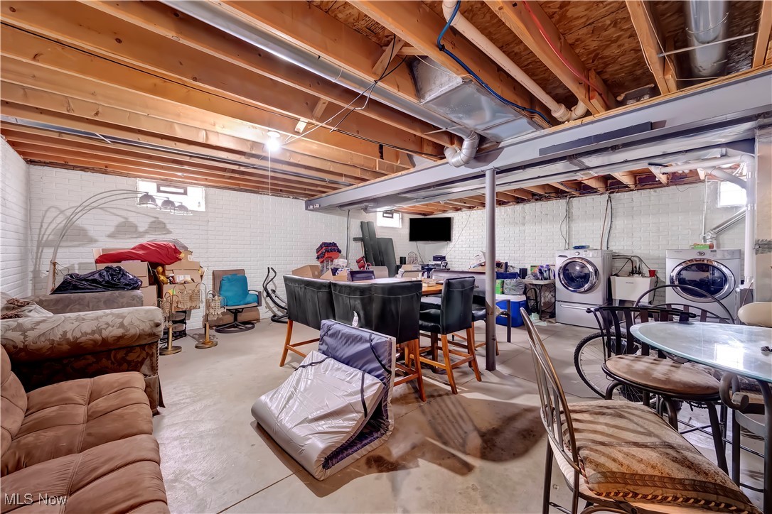 2216 E 97th Street, Cleveland, Ohio image 23