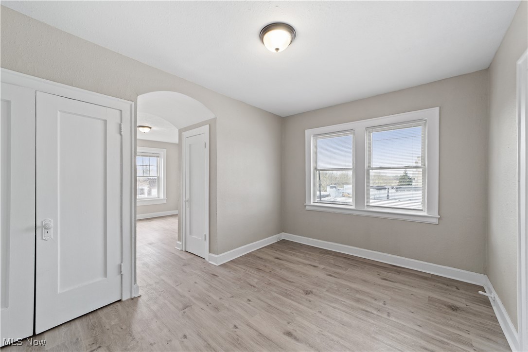 Brooklyn - Commercial Sale