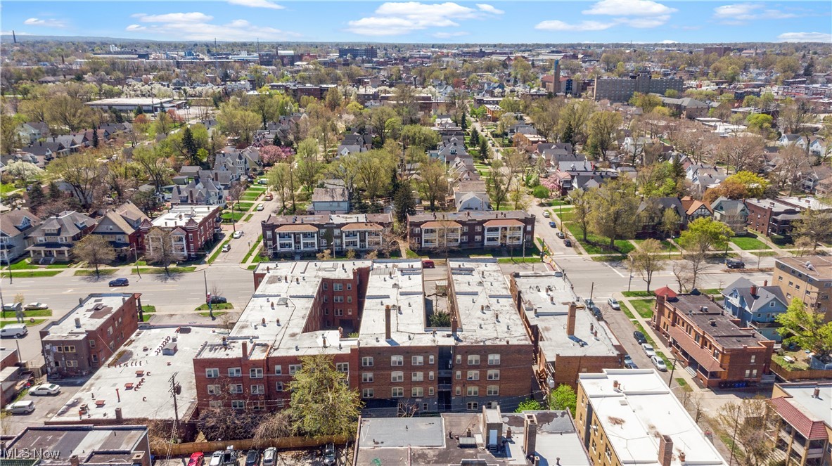 Brooklyn - Commercial Sale