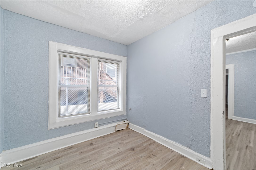 Brooklyn - Commercial Sale