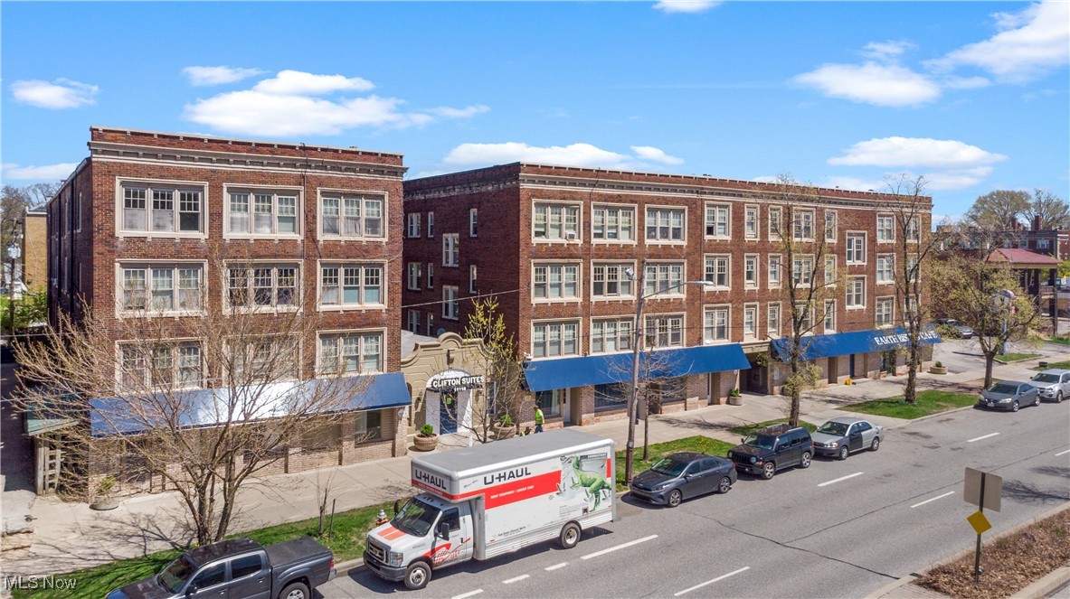 Brooklyn - Commercial Sale