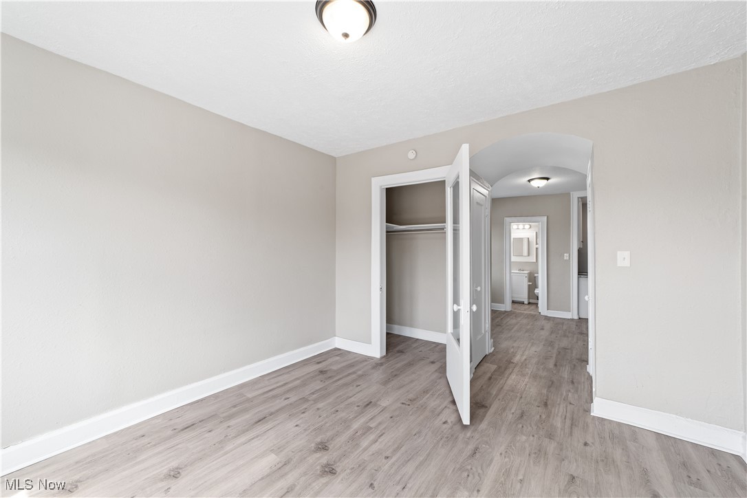 Brooklyn - Commercial Sale