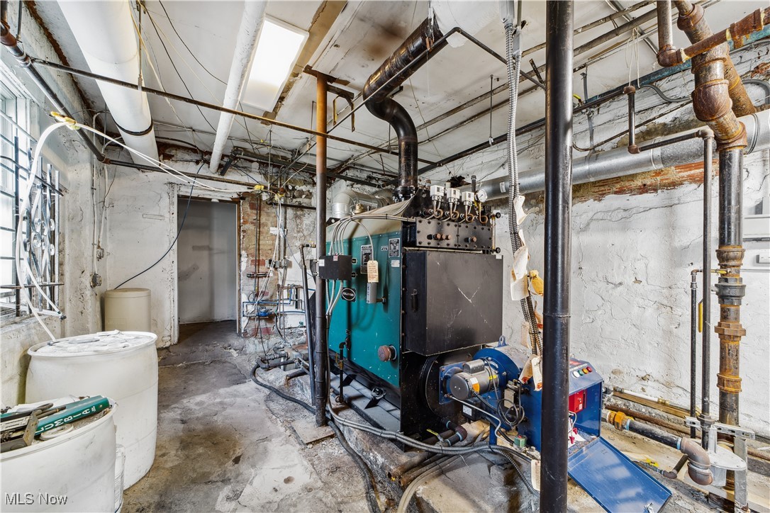 Brooklyn - Commercial Sale