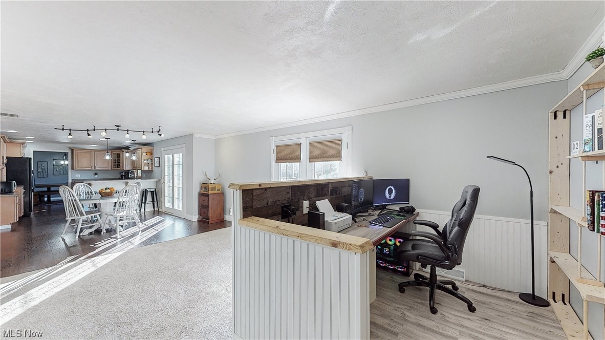 Pineview - Residential