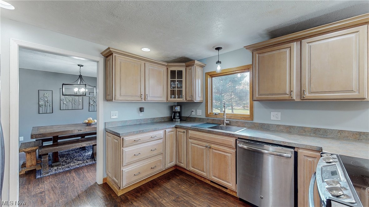 Pineview - Residential