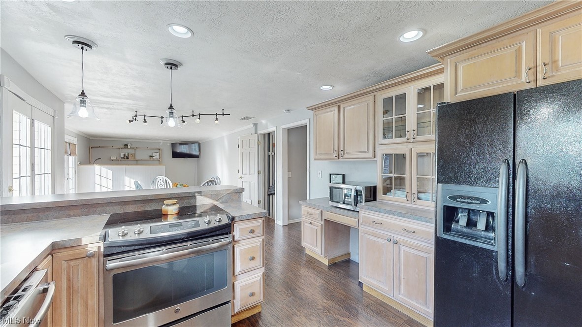 Pineview - Residential