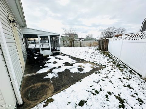 Tiny photo for 5604 Colgate Avenue, Austintown, OH 44515 (MLS # 5176634)