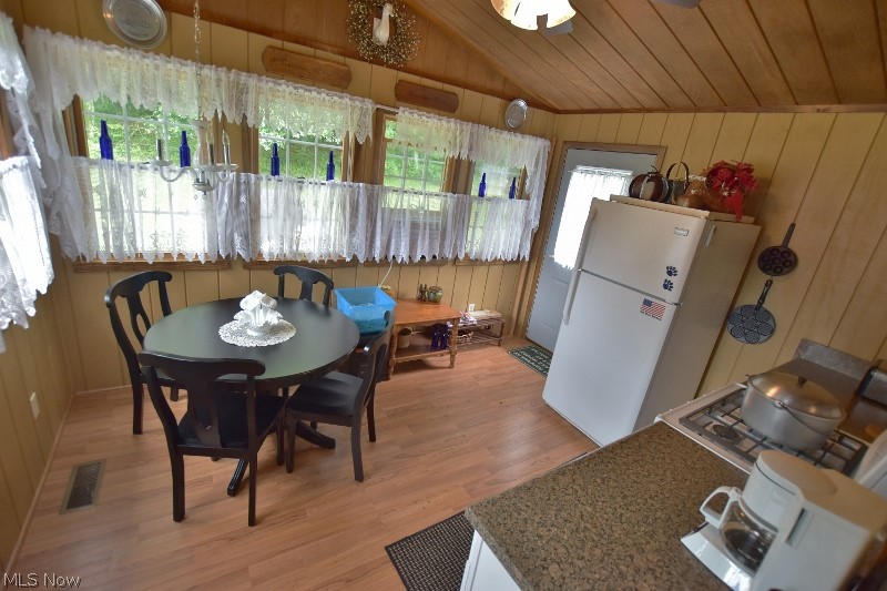 Atwood Glens/ Atwood Lake - Residential