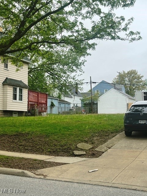 1486 Hopkins Avenue, Lakewood, Ohio image 6