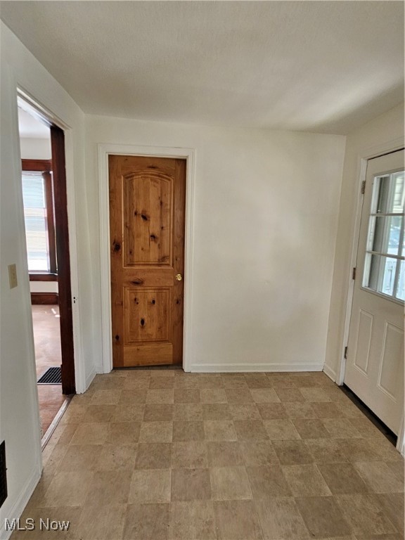 Niles City - Residential