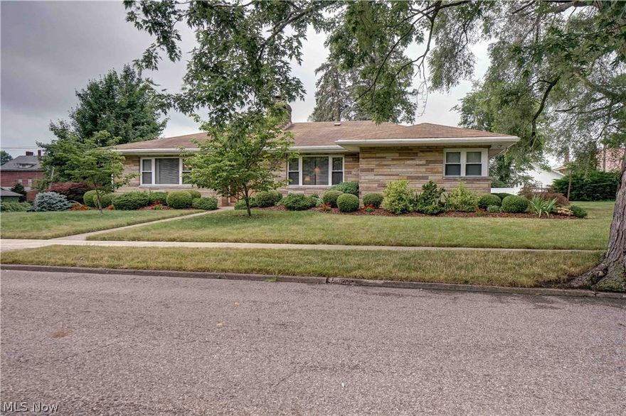 Quality Spacious Sparkling Fully Updated Stone Ranch, Set up for a One Floor Lifestyle, If You do not want to Live in a Condo but want a Super Convenient Safe Location, The Abbey Cul-de-sac Neighborhood Should be on your list of Must See Properties. It has all the Features you expect & More including Tiled Entry, Formal Living Room with Marble Fireplace Adjoining Library or Formal Dining Room, Updated Eat In Kitchen, Just off the Kitchen is the Laundry & Butler's Pantry with Extra Cabinets and Counters, Family Room with Stone Fireplace, Protected Recessed Covered Porch, 2 Full Completely update Tiled baths, one Additional 1/2 Bath, 3 Large Bedrooms, ( One with Private Bath) Covered Breeze Way Attaches the Party Room with Full Bath to the Main House (Could Easily be Adapted to In-law Suit or Private Living Quarters for the Children who are Not ready to move out) Manicured Lawn and Beautiful Flower Gardens Enjoyed In the Privacy of the Rear Yard Privatized by a Solid White Privacy Fence,