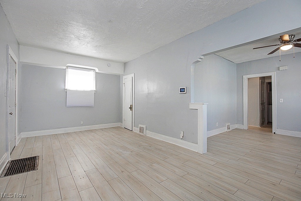 3810 E 143rd Street, Cleveland, Ohio image 4