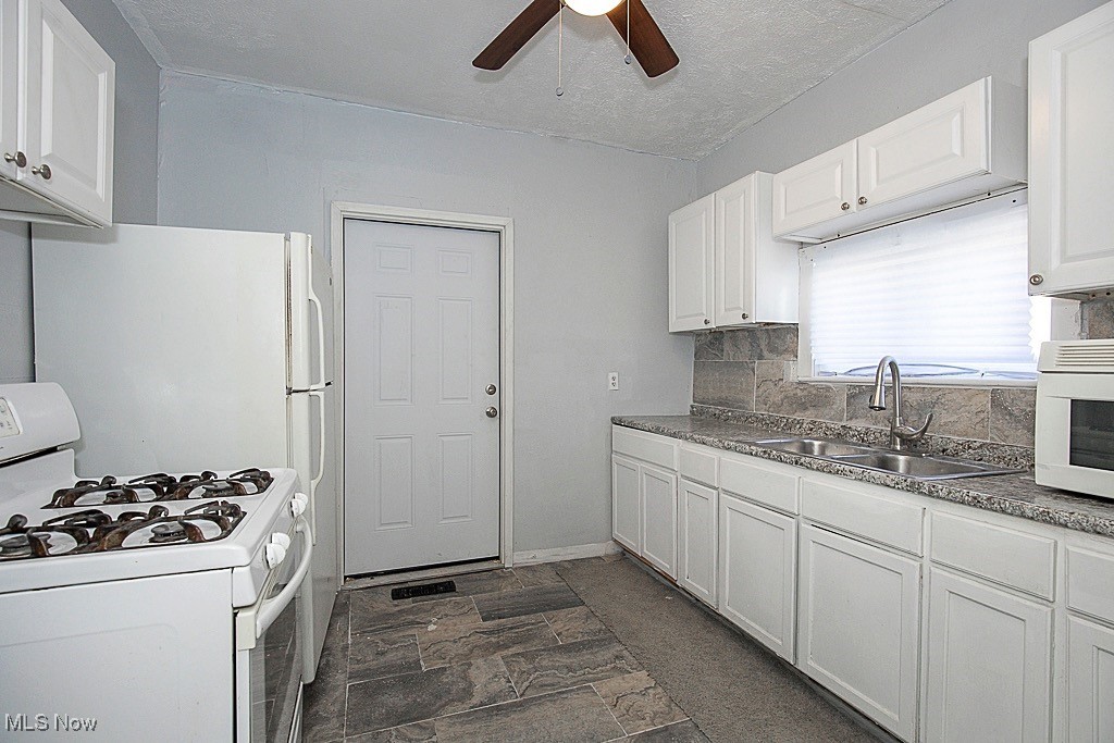 3810 E 143rd Street, Cleveland, Ohio image 10