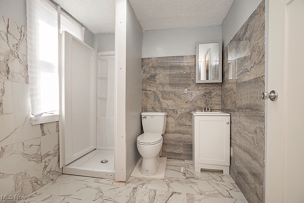 3810 E 143rd Street, Cleveland, Ohio image 20