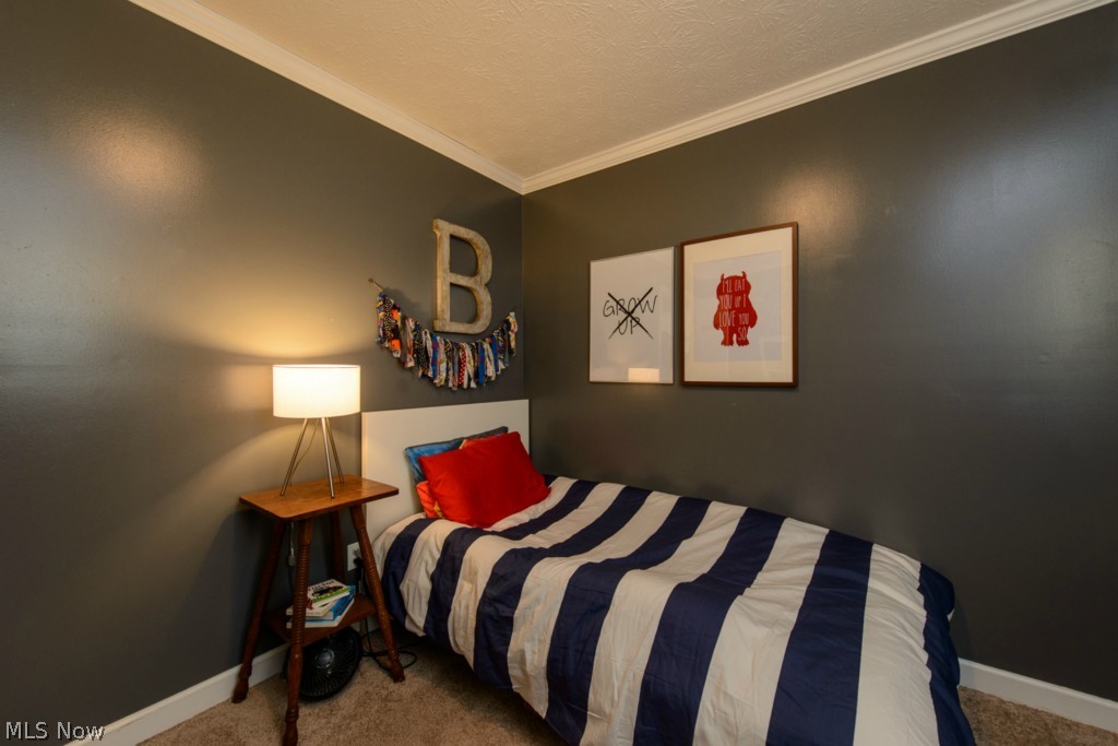 Cloverleaf West - Residential