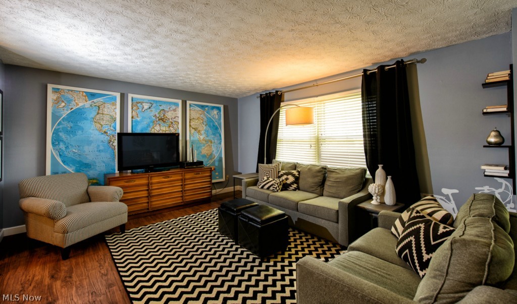 Cloverleaf West - Residential