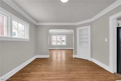 Tiny photo for 3603 Randolph Road, Cleveland Heights, OH 44121 (MLS # 5186490)